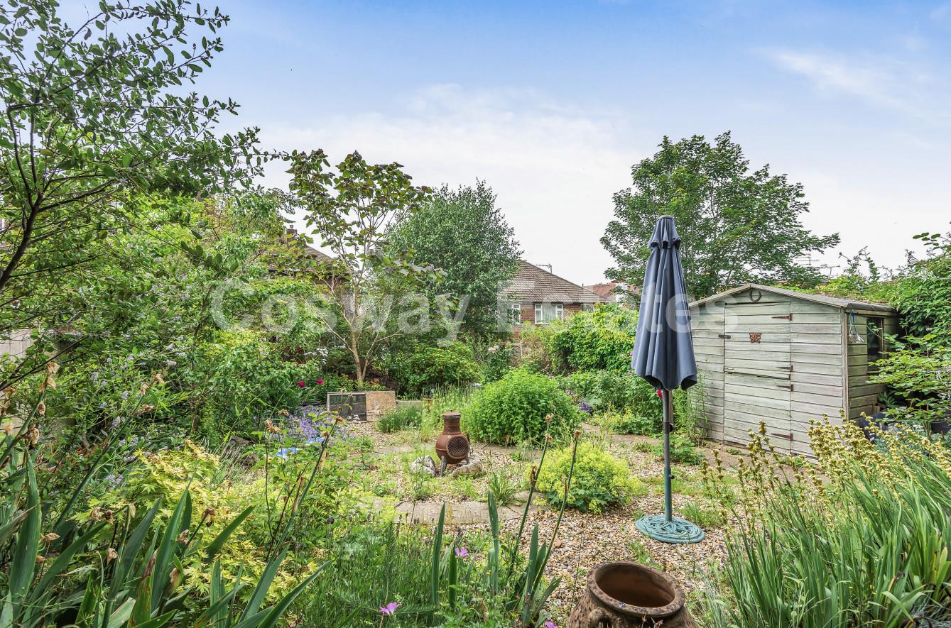 Shakespeare Road, Mill Hill